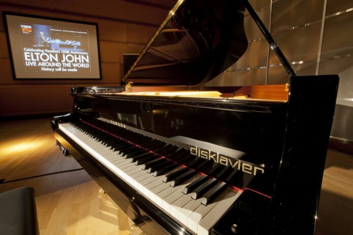 10 Holiday Gift Ideas -  A Disklavier. Here's a yamaha_disklavier_remotelive