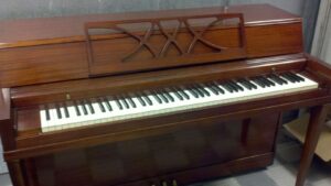 Kohler and Campbell Spinet Piano