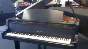 Yamaha GH1 Piano