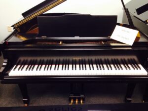 Baldwin Howard Baby Grand