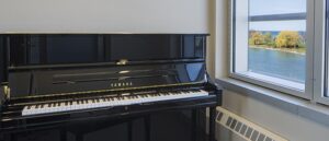 Bienen School Purchases Yamaha Pianos