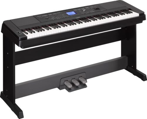 Yamaha DGX660 Piano