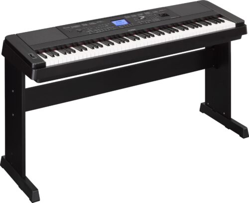 Yamaha DGX660 Piano