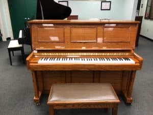 Samick Studio Piano