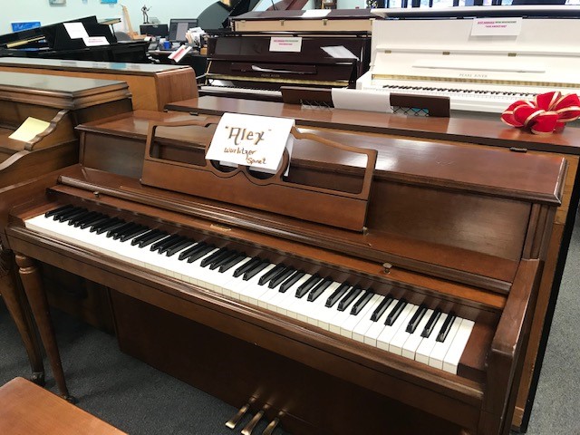 PRODANO Wurlitzer Spinet | Miller klavirPRODANO Wurlitzer Spinet | Miller klavir  