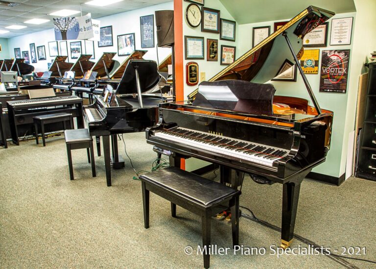 The Benefits of Buying a Piano Locally