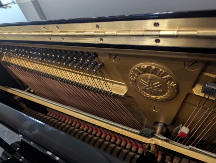 Used Yamaha UX Upright Piano