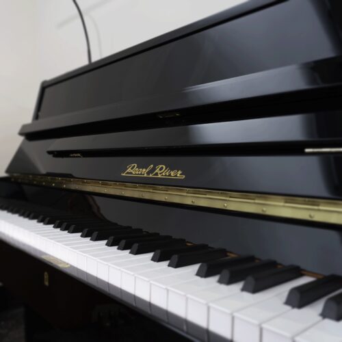 Pearl River UP108D3 PE 43" Vertical Piano