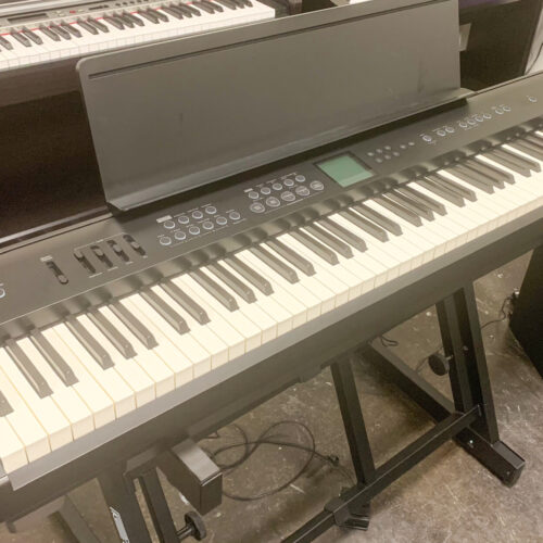 Roland FP-E50-BK Digital Piano - Portable