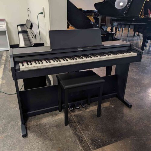 Roland RP107-BK Console Digital Piano