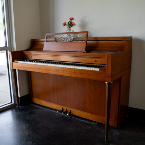 Hammond 2064 LCH 41" Upright Piano