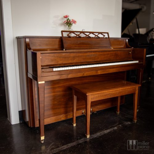 Kawai Console Wal 41" Upright Piano
