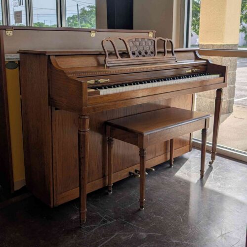 Chickering Spinet MP 38" Upright Piano