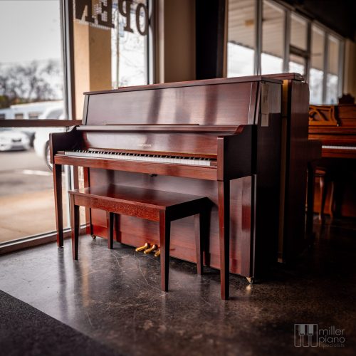 Cable Nelson CN216 SW Upright Piano